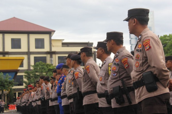 Polda Lampung Kerahkan 295 Personel: Jaga Keamanan Debat Cagub dengan Ketat!-fwjustice.org